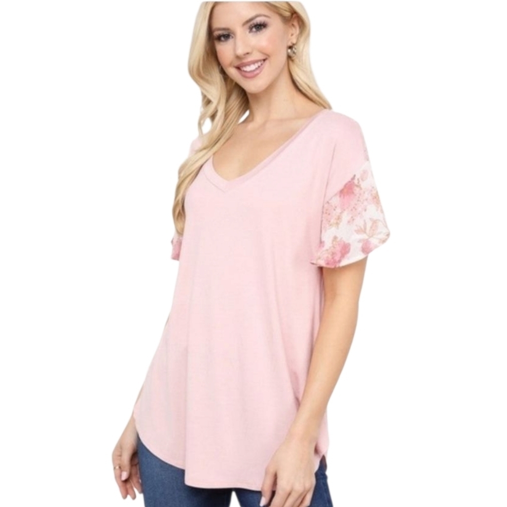 NWT Mai Soli Pink Short Sleeve Sheer Floral Print Top